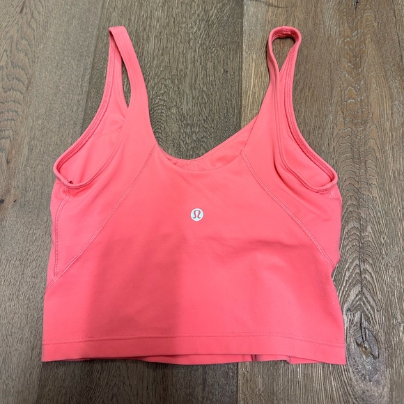This pink lululemon align tank top is a size 2 and in great condition - Picture 2 of 2